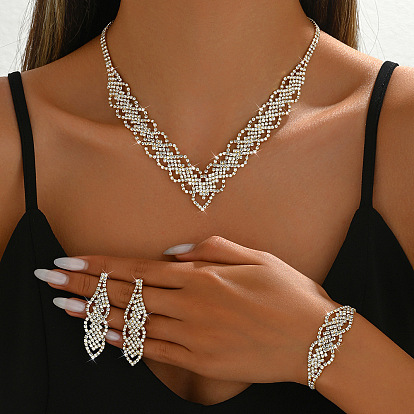 Комплекты ювелирных изделий из латуни с кристаллами и стразами