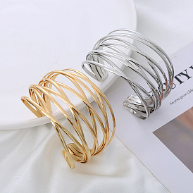 Metallic Multi-layer Bracelet with Hollowed-out Design - Punk Style, Exaggerated, Net-like.