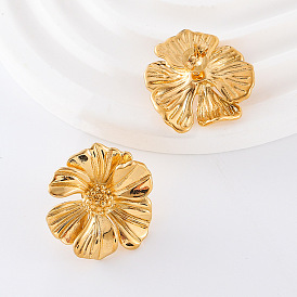 Stylish Stainless Steel Flower Stud Earrings, Fashionable and Versatile