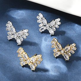 Серьги-гвоздики из латуни с микропаве и цирконием в форме бабочки, долговечный, без кадмия и без свинца, стойки покрытие