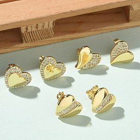 Женские серьги-гвоздики из латуни с микропаве и прозрачным кубическим цирконием, сердце