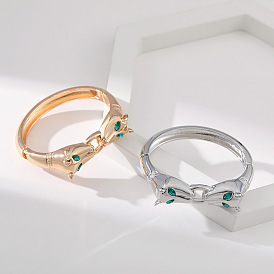 Fashionable Alloy Bracelet with Green Eyes - Elegant, Stylish, Animal-inspired Jewelry.