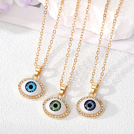 Fashionable Evil Eye Necklace with Zirconia Stone Eye Pendant and Geometric Design Jewelry