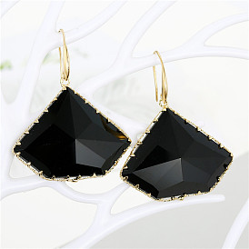 Geometric Crystal Earrings with Multi-Faceted Irregular Glass Design - Chic and Minimalistic