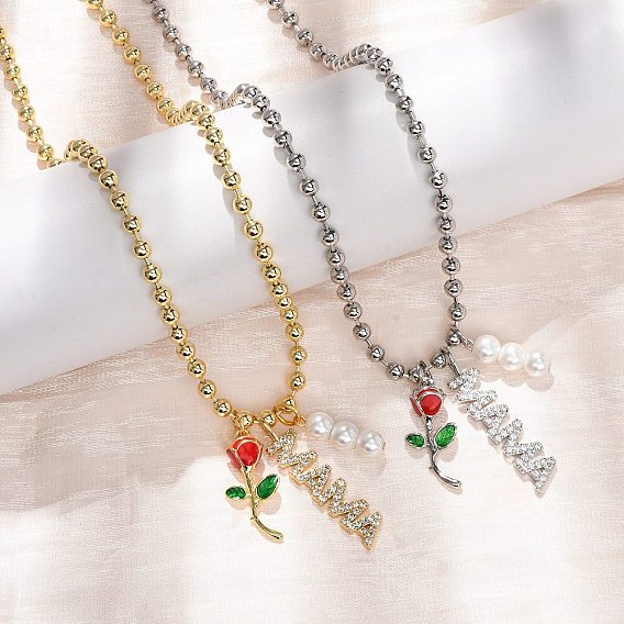 Подвеска-колье ко Дню матери из латуни с микропаве из прозрачного кубического циркония и эмалью в виде красной розы., с искусственными жемчужными бусинами, без кадмия и без свинца, долговечный, стойки покрытие
