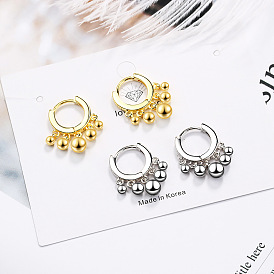 Minimalist Japanese-style earrings with small beads - versatile and cute accessories.