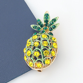Cute Pineapple Brooch with Alloy Inlaid Rhinestones - Summer Fruit Fashion Accessory.