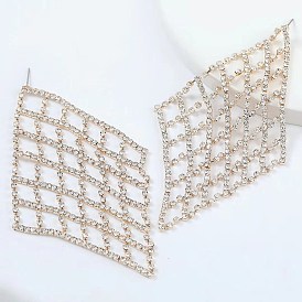 Sparkling Diamond Mesh Earrings for Women - Glamorous Statement Jewelry for Evening Events