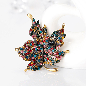 Colorful Rhinestone Maple Leaf Brooch Pin, Alloy Badge for Backpack Clothes