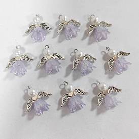 10 Pendentifs anges en forme de fleur en acrylique et en imitation de perles, avec des ailes en alliage et des accessoires en laiton, argent antique et platine