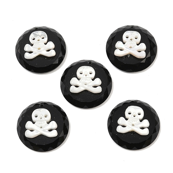 Натуральный черный оникс (окрашенный и нагретый) с подвесками из натуральных белых ракушек, граненый плоский круг с подвесками в виде черепа