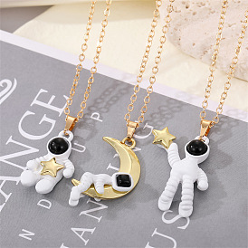 Charming Space-themed Astronaut Necklace for Women - Cute and Creative!