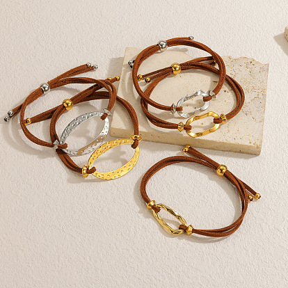 Verstellbare Armbänder aus strukturiertem Edelstahl mit ovalen Gliedern und Schiebeverschluss aus Kunstwildleder, Schokolade
