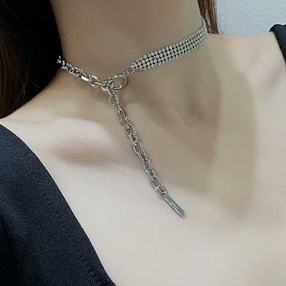Minimalist Lock Collar Necklace - Choker with Unique Design and Delicate Aesthetic
