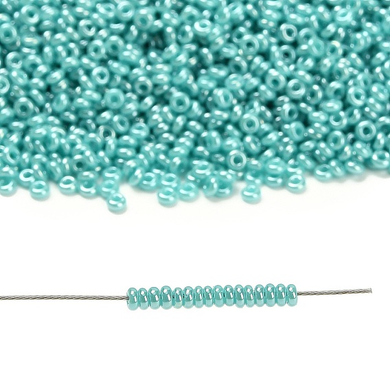 Полукруглые бусины toho, японский бисер