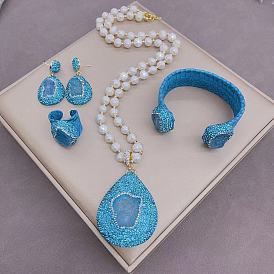 Natural Pearl & Snake Skin High-End Jewelry Set with European Style and Personalized Charm