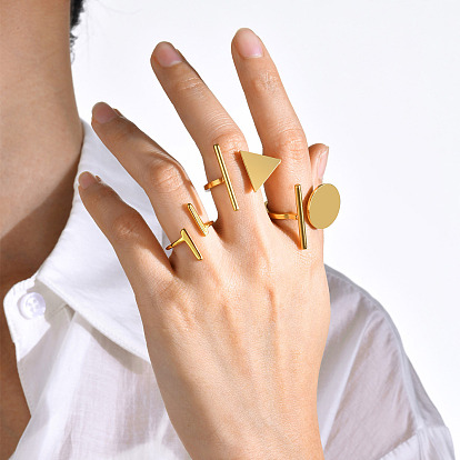 Minimalist Gold Stainless Steel Geometric Ring for Women - Chic and Stylish Jewelry