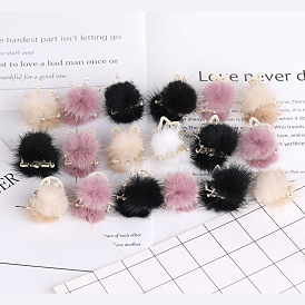 Pearl Plush Mini Claw Clip - Simple Metal Hairpin for Fringe Decoration.