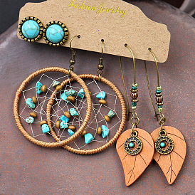 Bold Round Woven Leaf-shaped Beaded Dangle Earrings with Unique Mi?ropearl Strand