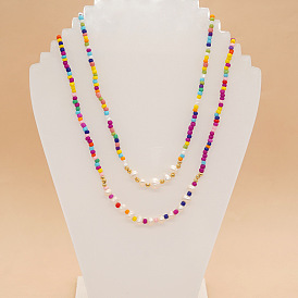 Богемное ожерелье ручной работы из смолы конфетных цветов и бусин, имитирующих картофельный жемчуг, с латунной цепочкой для женщин., золотые