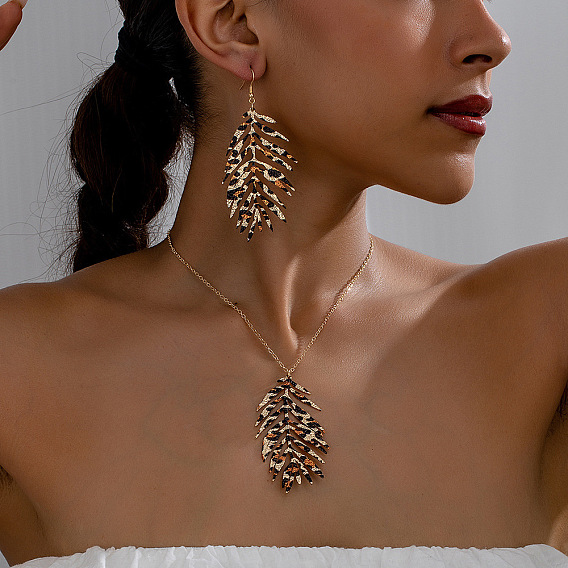 Комплекты из сплава с подвесками и серьгами с леопардовым принтом в виде листьев