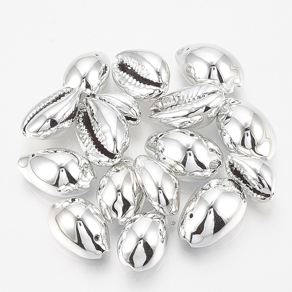 Подвески из панциря каури