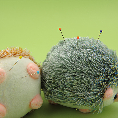 Hedgehog needle handmade fabric fixed needle bag cute plush needle inserter needle ball DIY hand tool