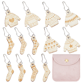 Рождественские носки и одежда, деревянные маркеры для вязания крючком, с металлической булавкой и бархатными мешочками для хранения.