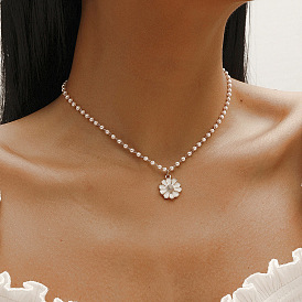 White small flower pearl necklace cold wind high flash pearl chain choker chrysanthemum clavicle chain jewelry