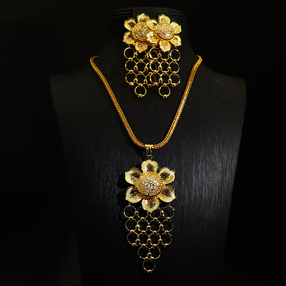 Ожерелья с подвесками из цветочного сплава и комплекты серег-гвоздиков