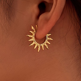 Латунные серьги обруча, солнце