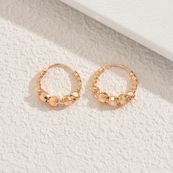 Серьги-кольца из латунных круглых бусин