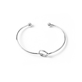 Twisted Metal Heart Bangle with Open Design - Fashionable Women's Bracelet