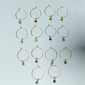 14 piezas 14 colores dijes de copa de vino de diamantes de imitación de acero inoxidable, Dijes de piedra natal redondos y planos, con anillo de latón con dijes de copa de vino