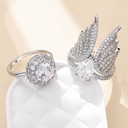 Кольца из латуни с микропаве из прозрачных кубических цирконий для женщин