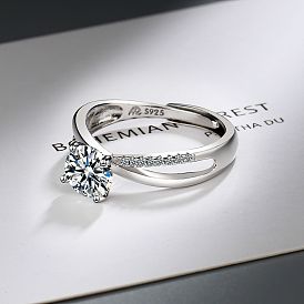 925 Silver Queen's Starlight Moissanite Ring - 1 Carat, Six-Claw Setting.