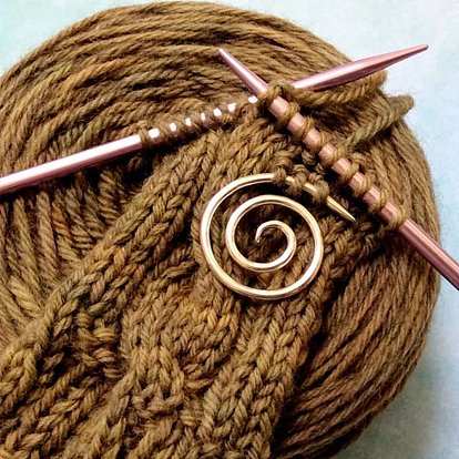 Stainless Steel Spiral Cable Knitting Needles, Shawl Pin, Handmade Knitting Decoration Tool