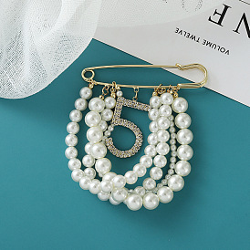 Chic Layered Pearl Tassel Rhinestone Brooch Pin with Hanging Number 5 Pendant