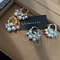 Серьги-кольца из латуни с цепочкой из искусственного жемчуга и кисточкой, цветок