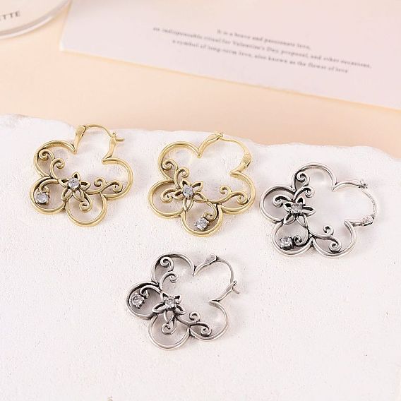 Micro cuivres ouvrent zircons boucles d'oreilles, fleur