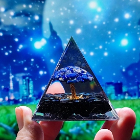 Décorations d'affichage en résine pyramidale d'orgonite, avec des éclats de laiton et de lapis-lazuli naturel arbre de vie à l'intérieur, pour le bureau à domicile