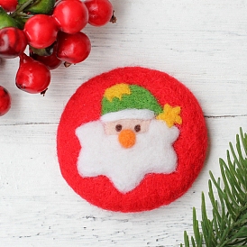 Kit de feutrage à l'aiguille de broche de père noël de thème de noël, y compris les instructions, 1 mousse pc, 4 aiguilles PC, 7 couleurs laine, 1 recherche de broche pc, 1 pc bâton de colle thermofusible