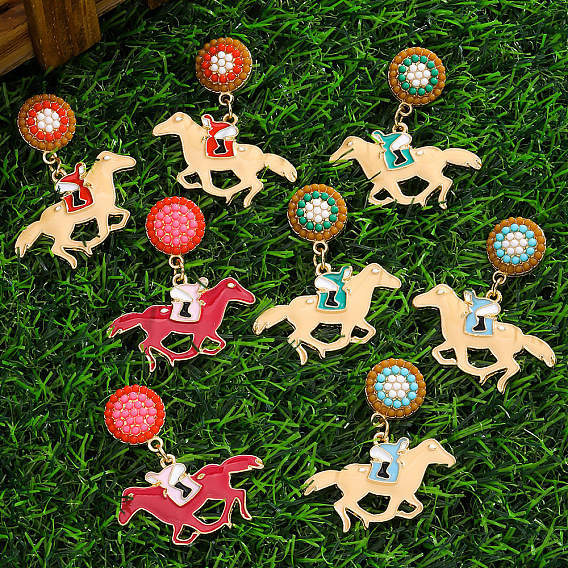Серьги-гвоздики с эмалевым покрытием в виде лошади, со стеклянным бисером, золотые