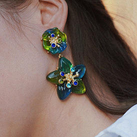 Серьги-гвоздики из сплава с цветочным узором, со стразами и смолой, золотые