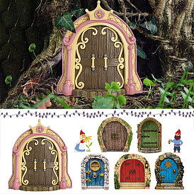 Деревянная дверь кукольного домика в сказочный сад