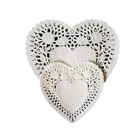 Бумажные кружевные салфетки в форме сердца, декоративная одноразовая подставка для столовых приборов, подушечки для торта