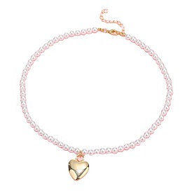 European Jewelry: Trendy Minimalist Alloy Heart Pendant Pearl Necklace - Heart-shaped Collarbone Chain.