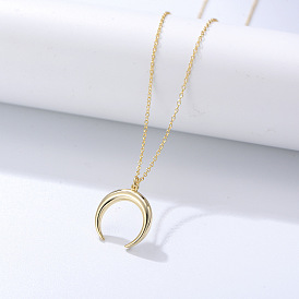 925 Silver Crescent Moon Pendant - Vintage, Minimalist, European and American Style Necklace