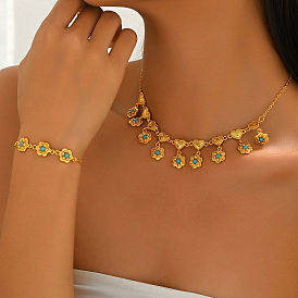 Винтажный латунный кулон в виде сердца и цветка, комплект из ожерелья и браслета для женщин.