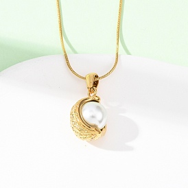 304 Женские ожерелья в форме змеи с подвеской в виде луны из нержавеющей стали и искусственного акрилового жемчуга, белые, ионное покрытие (ip)